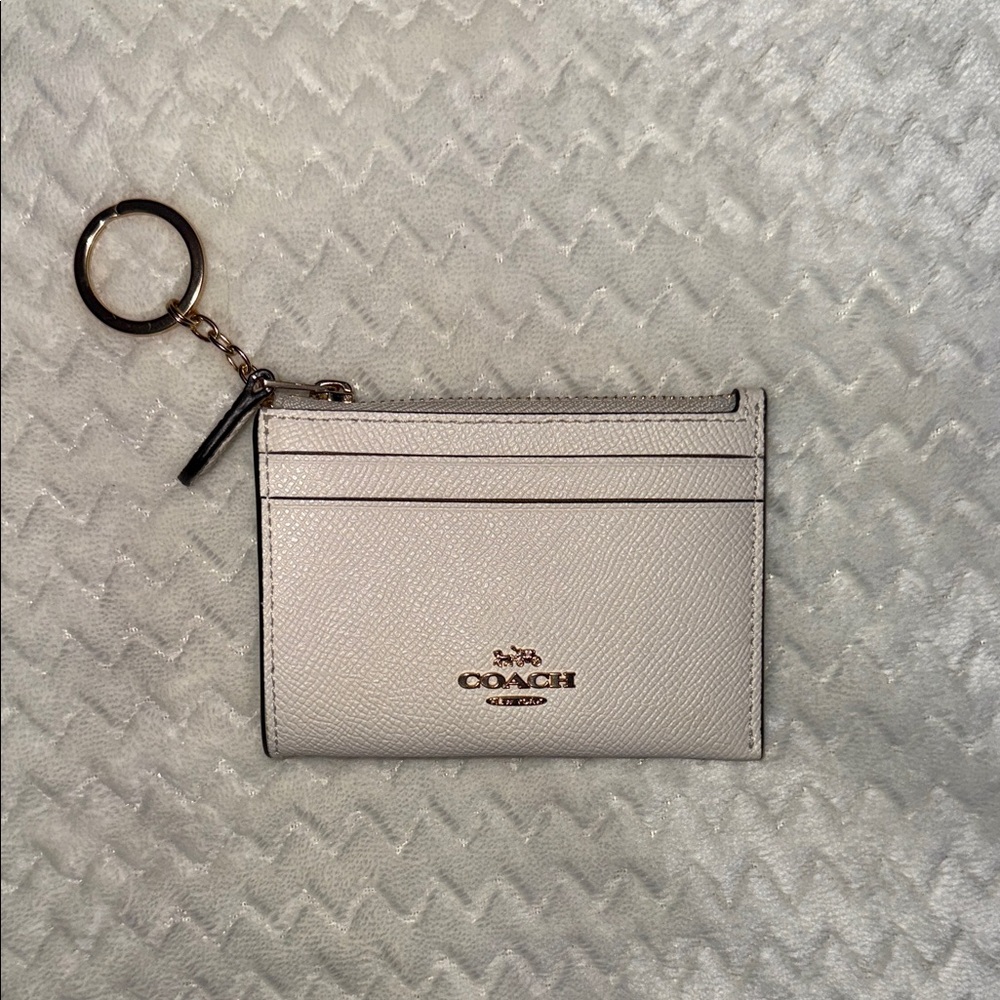 Coach Cream Card Holder with Keychain